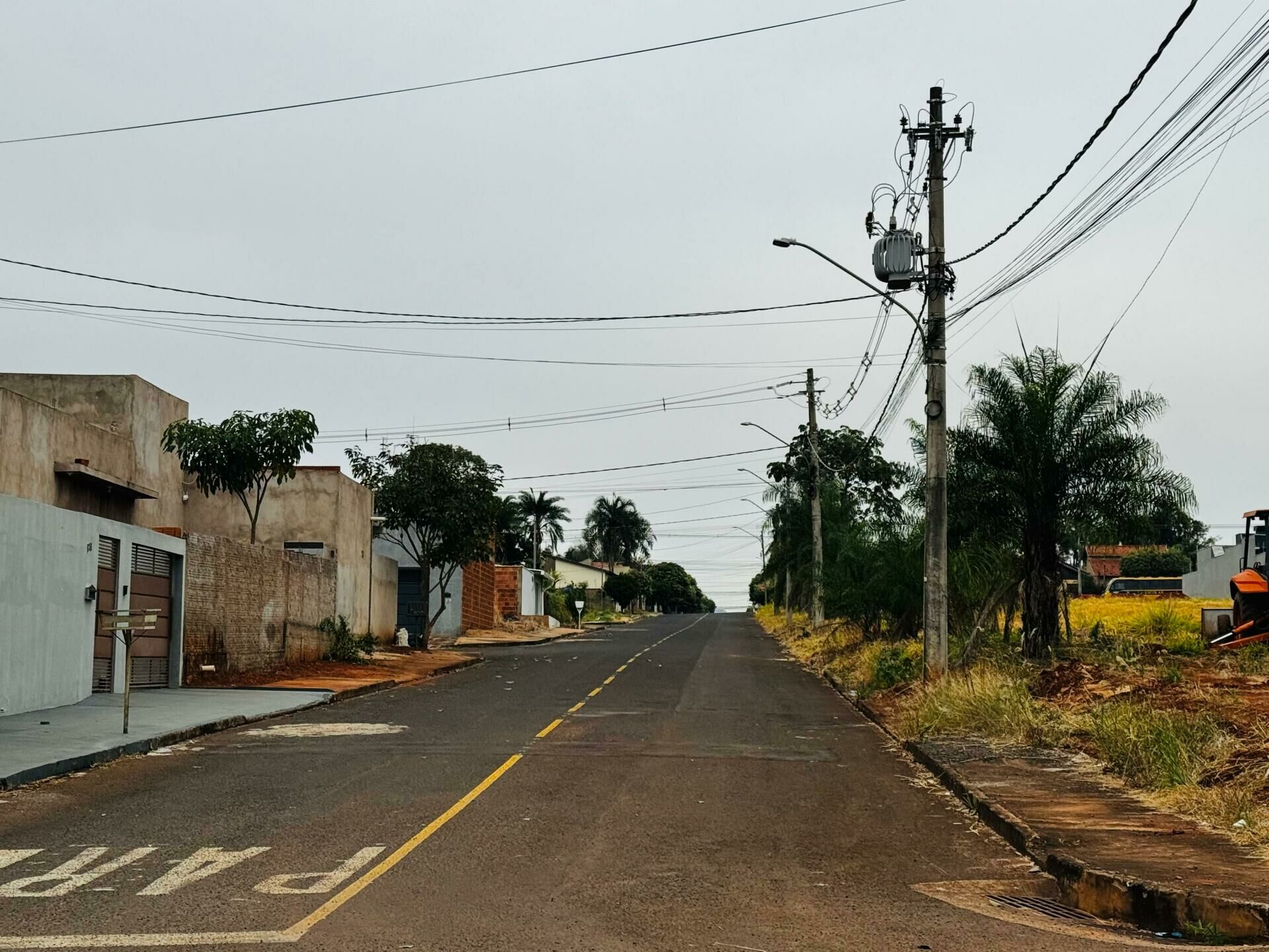 Imagem de compartilhamento para o artigo Previsão do tempo: Dia quente com céu variando entre claro e parcialmente nublado em Costa Rica e região da MS Todo dia